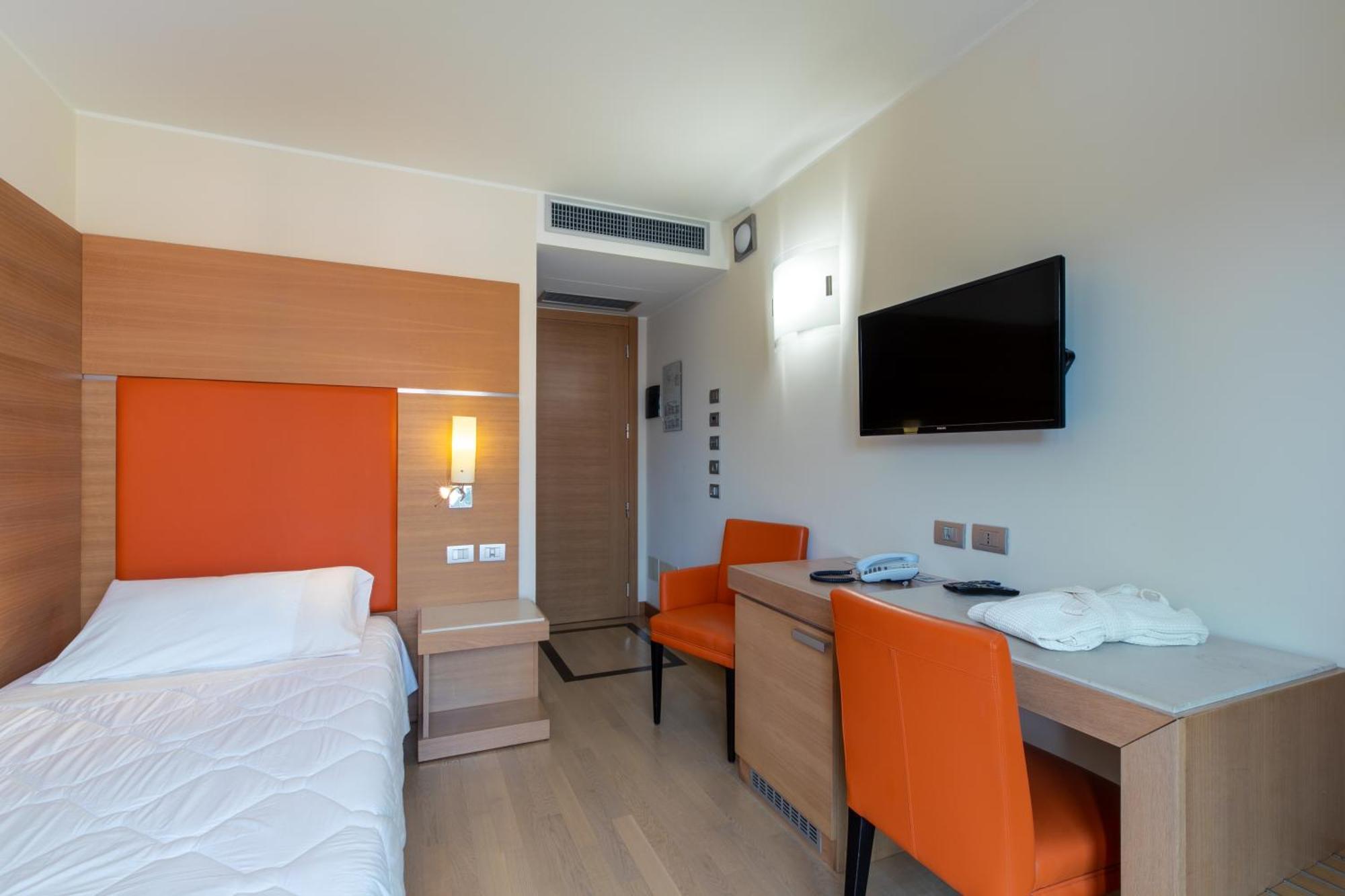 ליגננו סביאדורו Hotel Villa Doimo מראה חיצוני תמונה