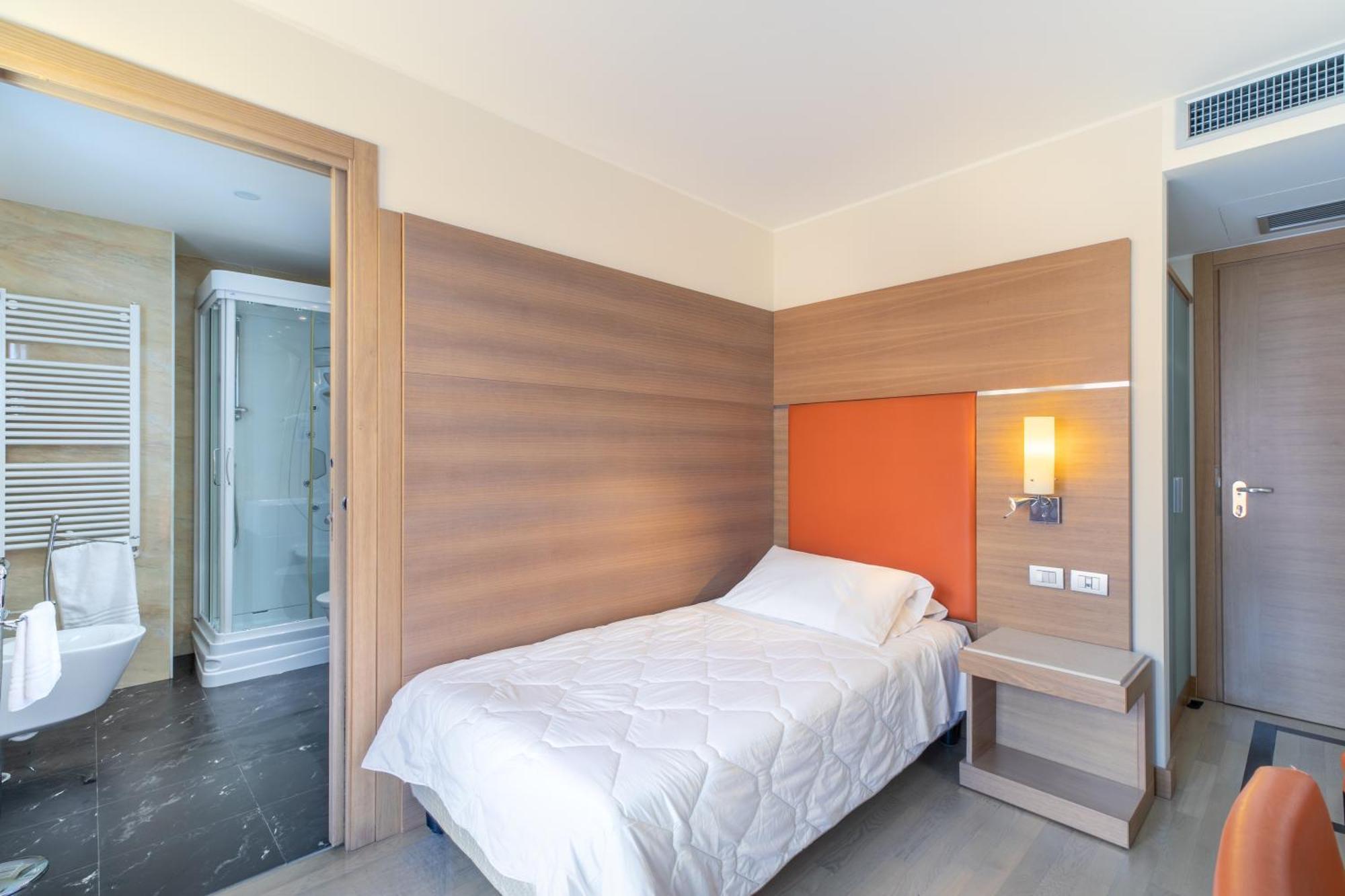 ליגננו סביאדורו Hotel Villa Doimo מראה חיצוני תמונה