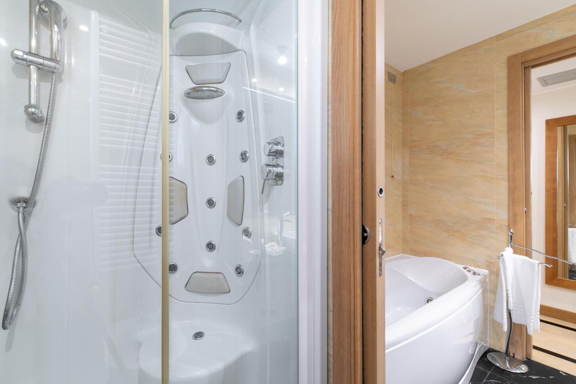 ליגננו סביאדורו Hotel Villa Doimo מראה חיצוני תמונה